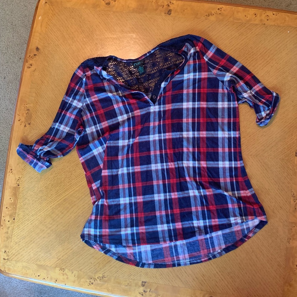 PLAID 3/4 SLEEVE TOP